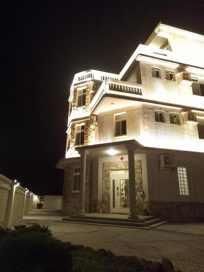 Little Weekend Inn Jincheng Bagian luar foto